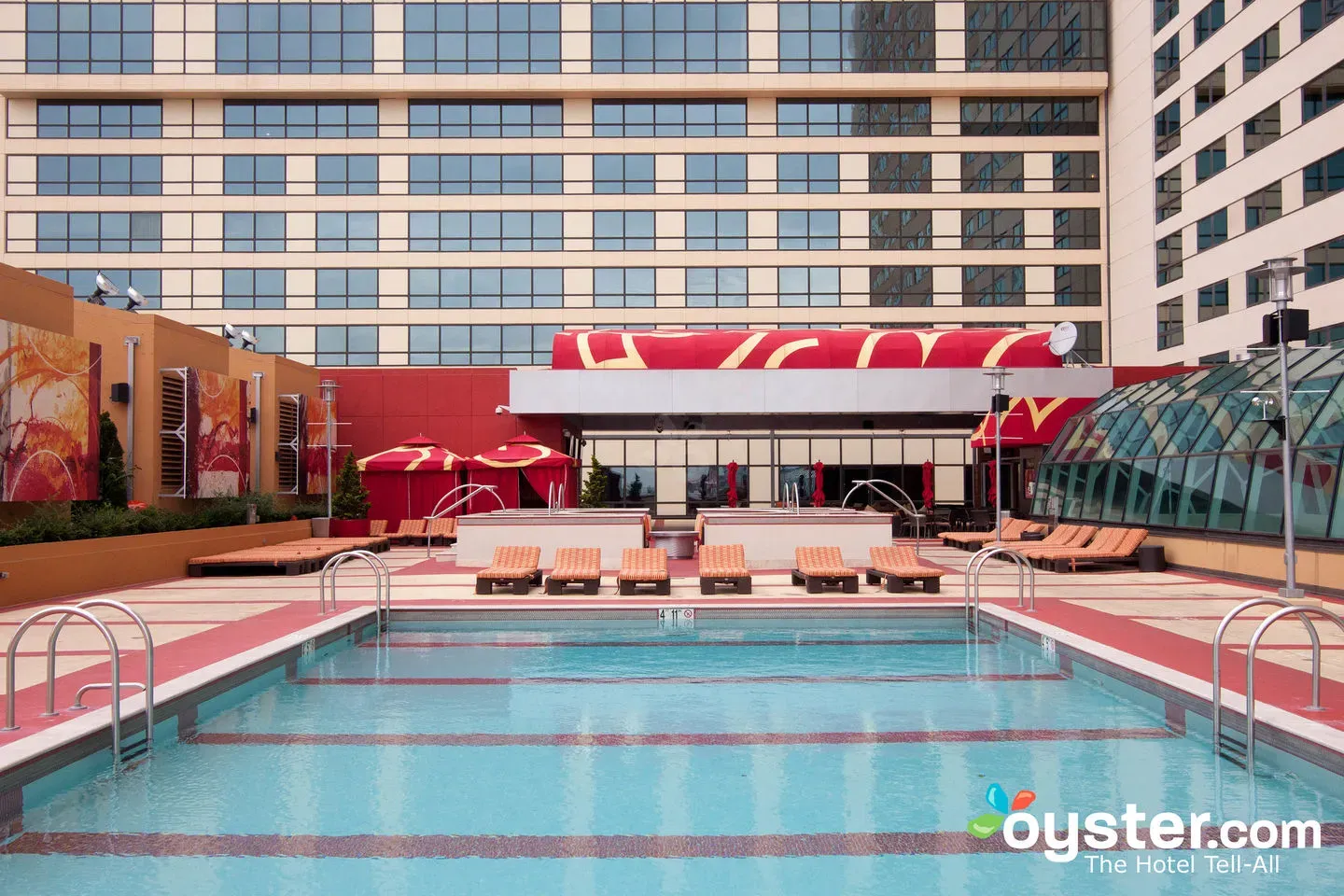 Golden Nugget Review: What To REALLY Expect If You Stay | Oyster.com